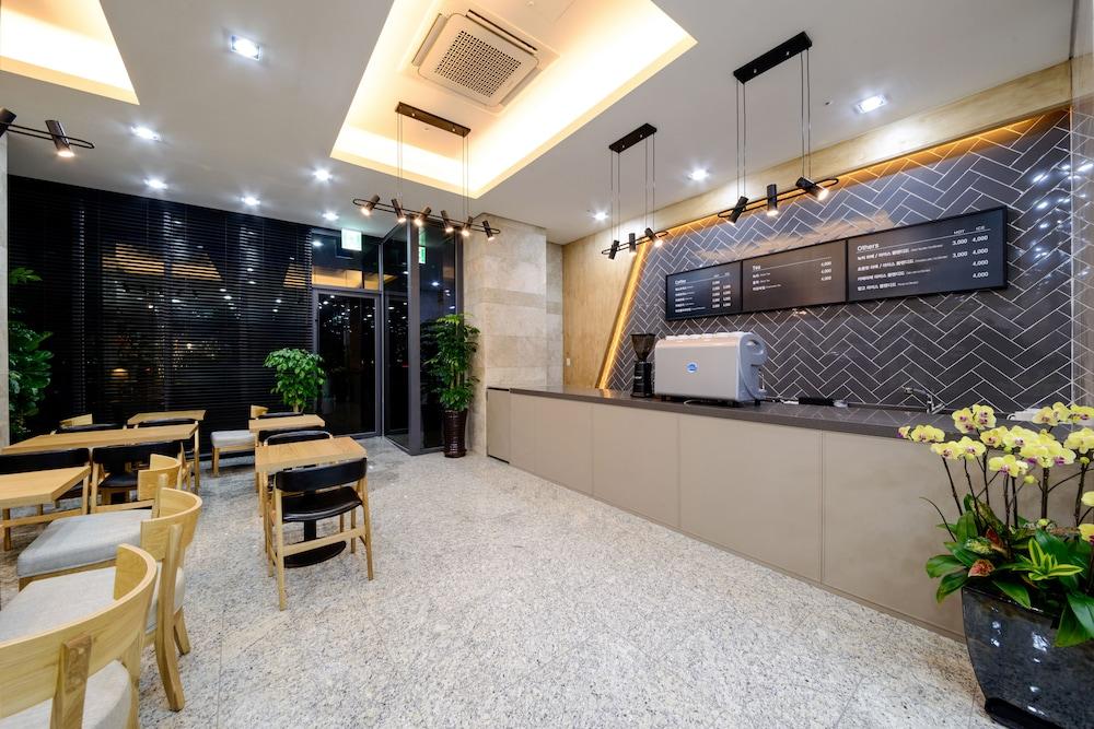 סיאול Benikea Premier Hotel Yeouido מראה חיצוני תמונה